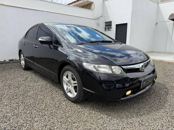HONDA CIVIC 1.8 EXS 16V GASOLINA 4P AUTOMÁTICO